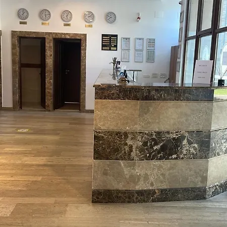 Astoria Patria Hotel Mamaja